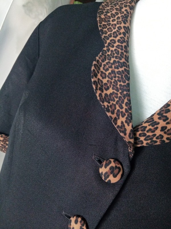 BLAZER COMBINADO ANIMAL PRINT