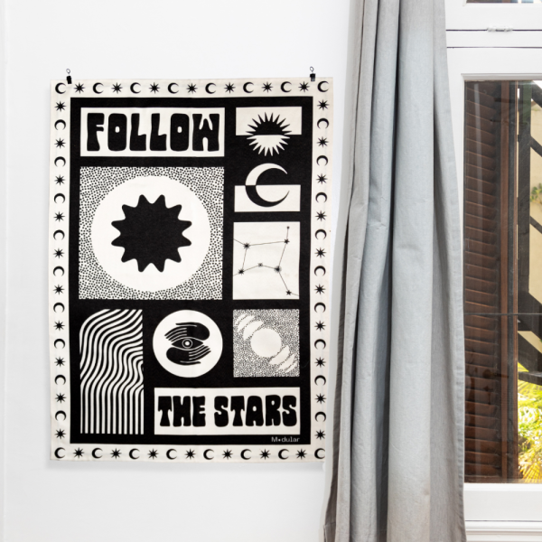 "Follow The Stars" Vertical Blanco