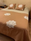 Pie de cama y almohadones