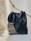 Cartera Humus Negra - 100% Cuero