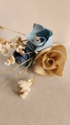 Ramo de flores de tela y flores secas