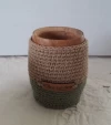 Mate de madera con funda tejida