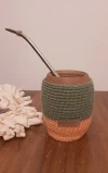 Mate con funda tejida