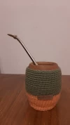 Mate con funda tejida