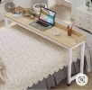 Escritorio desayunador movil para cama.