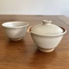 Shiboridashi y cuenco en ceramica gres Gris mate
