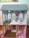 Casa de muñecas estilo ingles