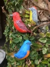 Pájaros para colgar en papel maché